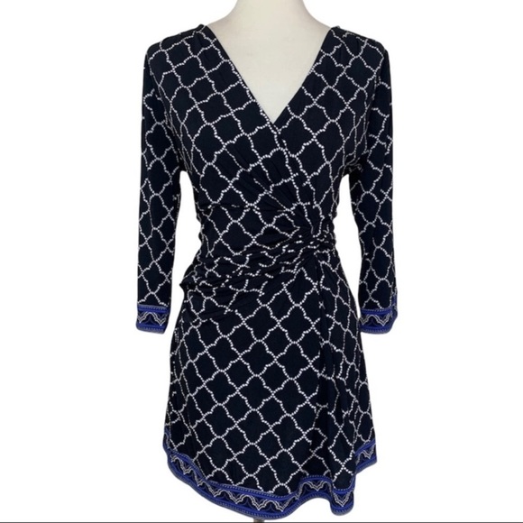 WHITE HOUSE BLACK MARKET Faux Wrap Tile Print Dress - Picture 5 of 16